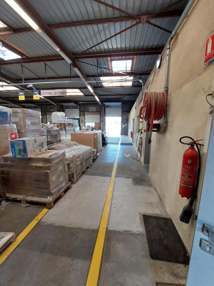 Entrepôt Nîmes 2487m² Vente entrepôt Nîmes Gard OVLOG2533962 2